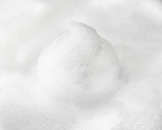 181.종근당건강 락토덤 피부에 유익한 어성초 수분 클렌징폼 130ml